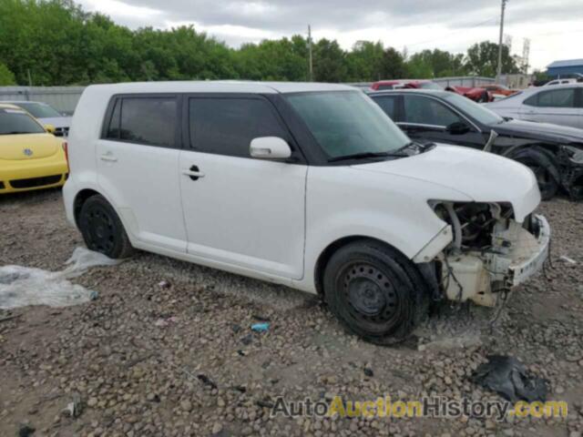 TOYOTA SCION, JTLZE4FE2FJ068570