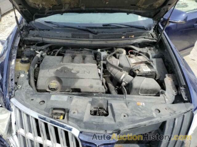 LINCOLN MKT, 2LMHJ5AR2BBJ52583