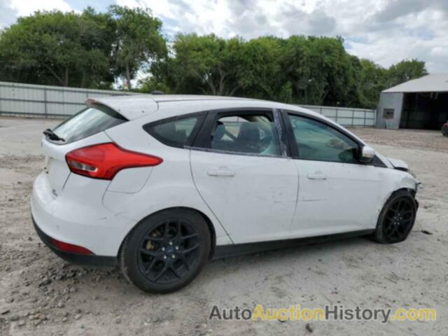 FORD FOCUS SE, 1FADP3K25GL404617