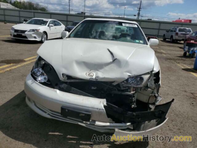 LEXUS ES300 300, JT8BF28G9Y5088449