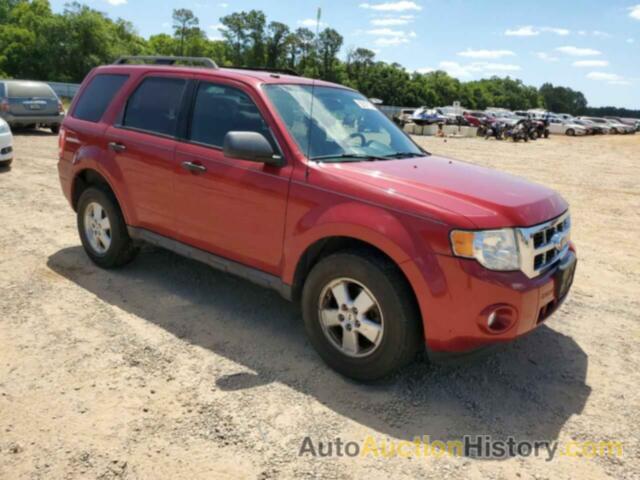 FORD ESCAPE XLT, 1FMCU0DGXBKA15178