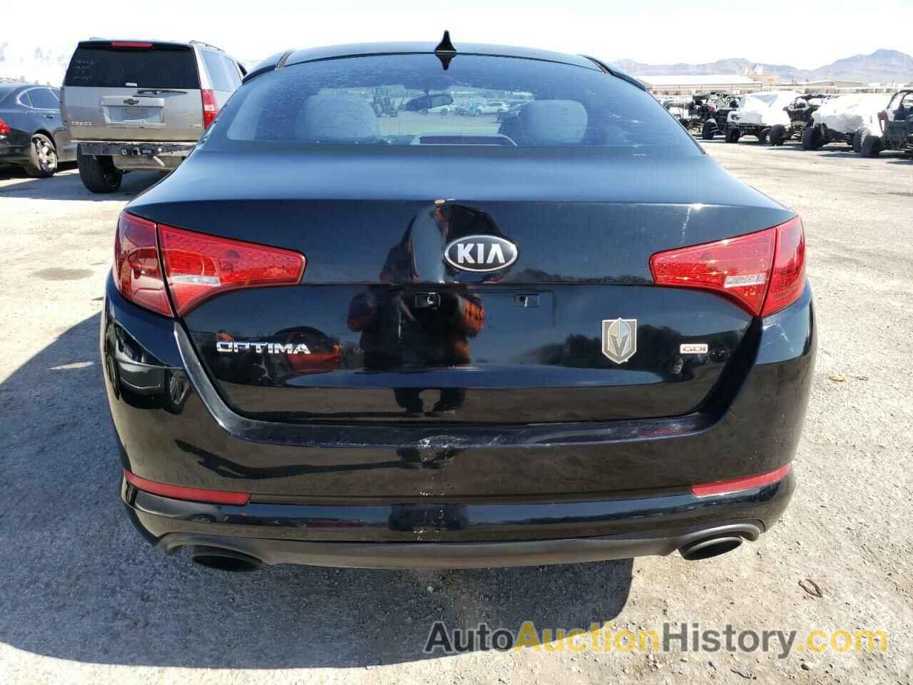 KIA OPTIMA LX, 5XXGM4A79DG177592