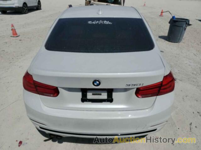 BMW 3 SERIES I, WBA8B9G52JNV00424