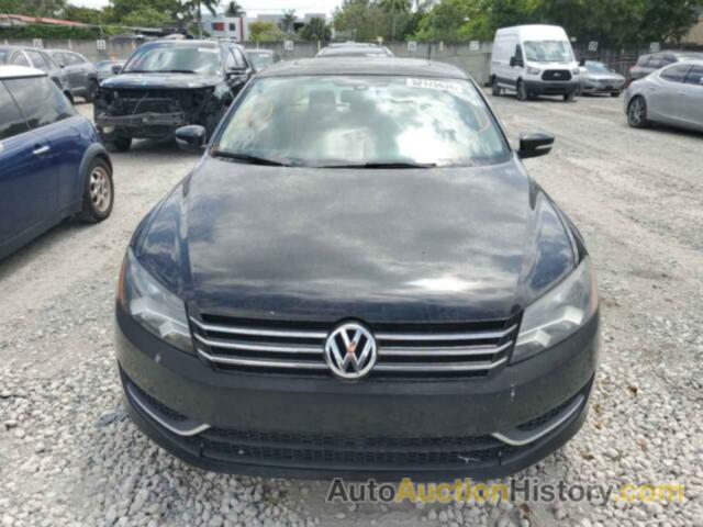 VOLKSWAGEN PASSAT SE, 1VWBT7A36EC041107