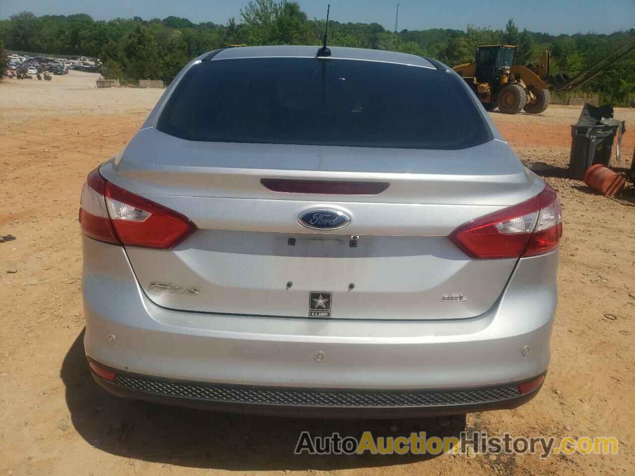 FORD FOCUS SEL, 1FAHP3H27CL357688