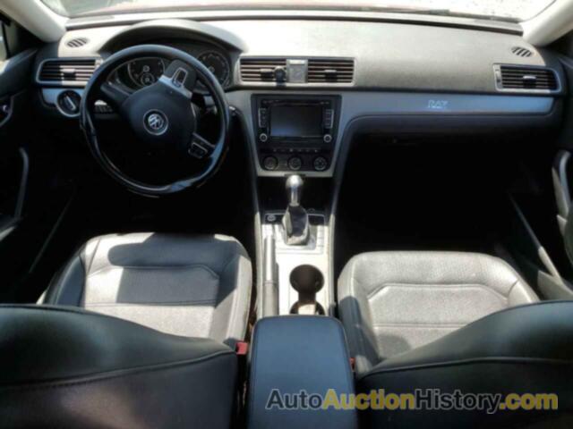 VOLKSWAGEN PASSAT S, 1VWAS7A35FC121742