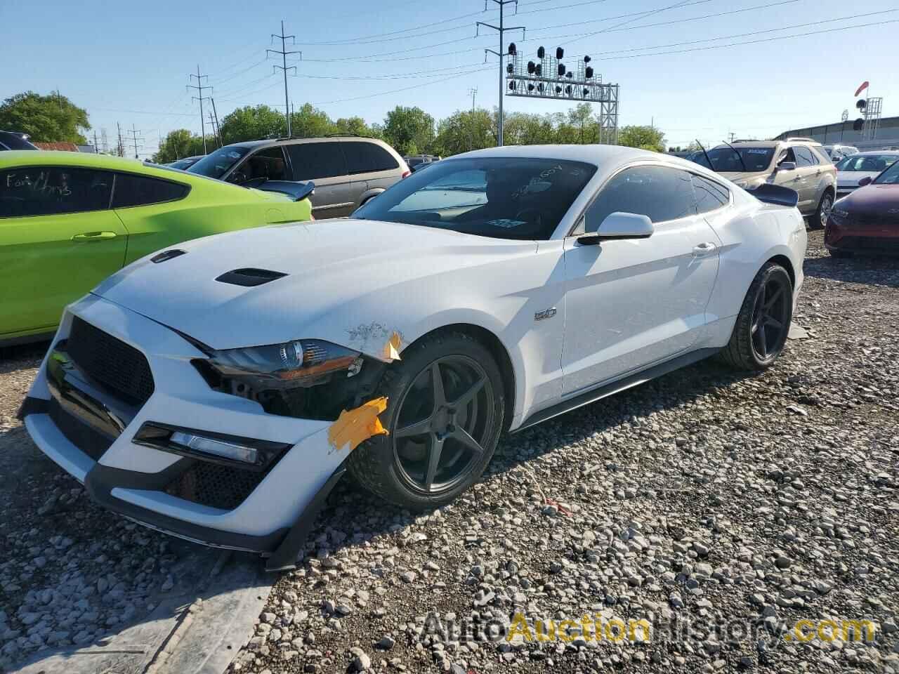 FORD MUSTANG GT, 1FA6P8CF3J5137898