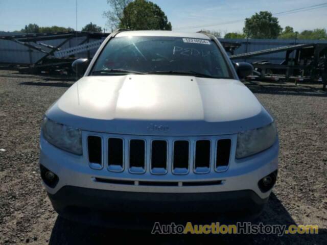 JEEP COMPASS LATITUDE, 1C4NJCEB1CD640391