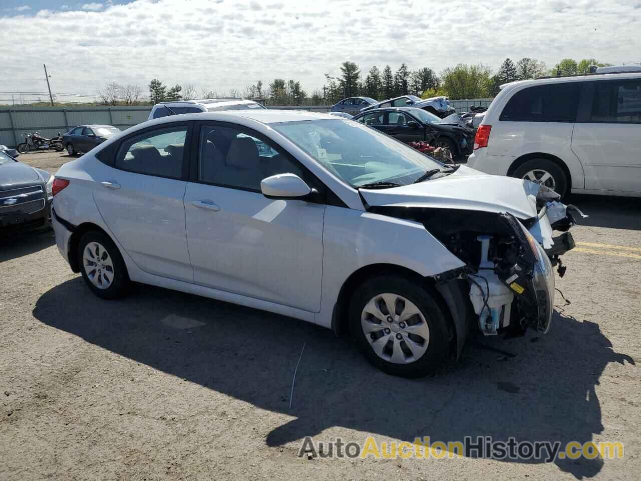 HYUNDAI ACCENT SE, KMHCT4AE0HU363243