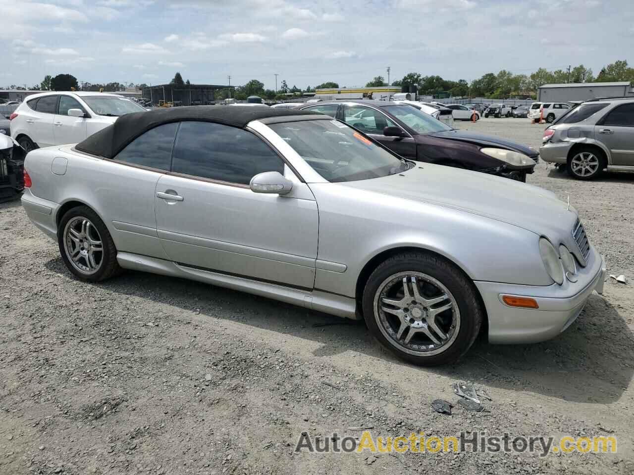 MERCEDES-BENZ CLK-CLASS 430, WDBLK70G31T088117