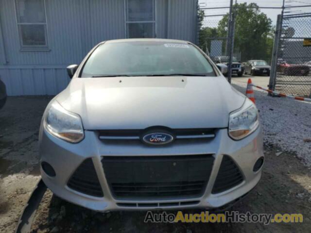 FORD FOCUS SE, 1FADP3K27DL294682