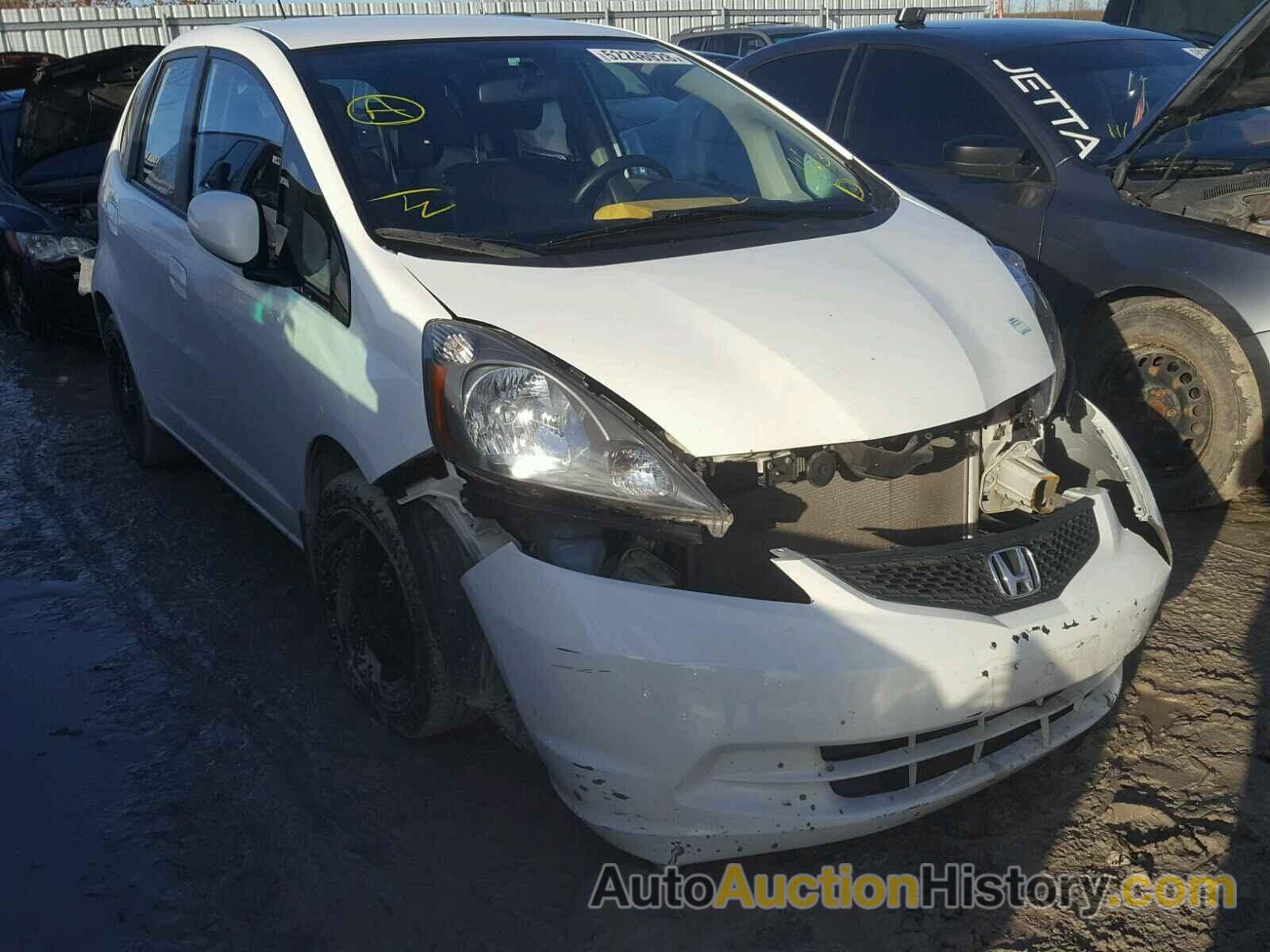 2014 HONDA FIT LX, LUCGE8H57E3000898