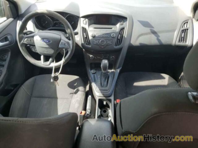 FORD FOCUS SE, 1FADP3K25HL259872