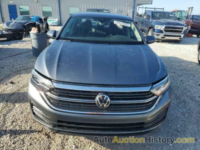 VOLKSWAGEN JETTA SE, 3VWEM7BU8PM048126