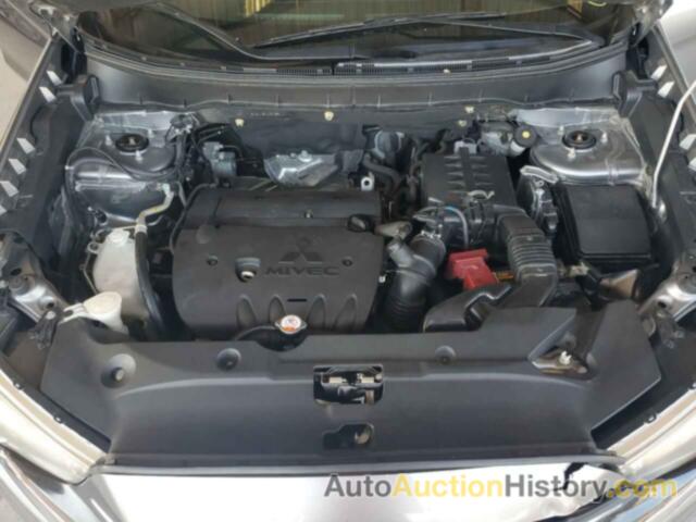 MITSUBISHI OUTLANDER ES, JA4AP3AUXJZ008133