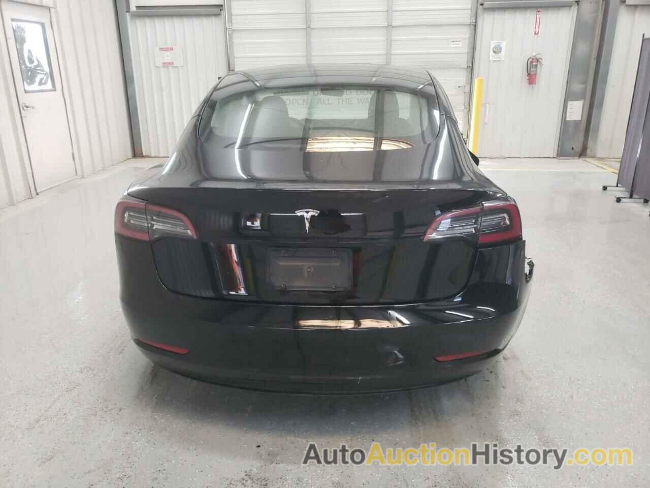 TESLA MODEL 3, 5YJ3E1EA5NF184706