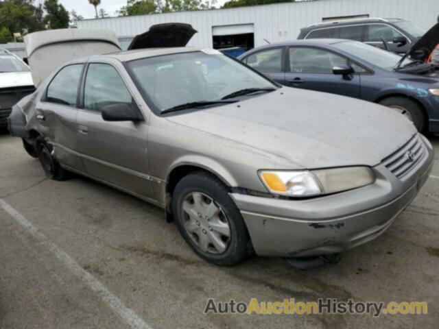 TOYOTA CAMRY CE, 4T1BF22K7VU018461