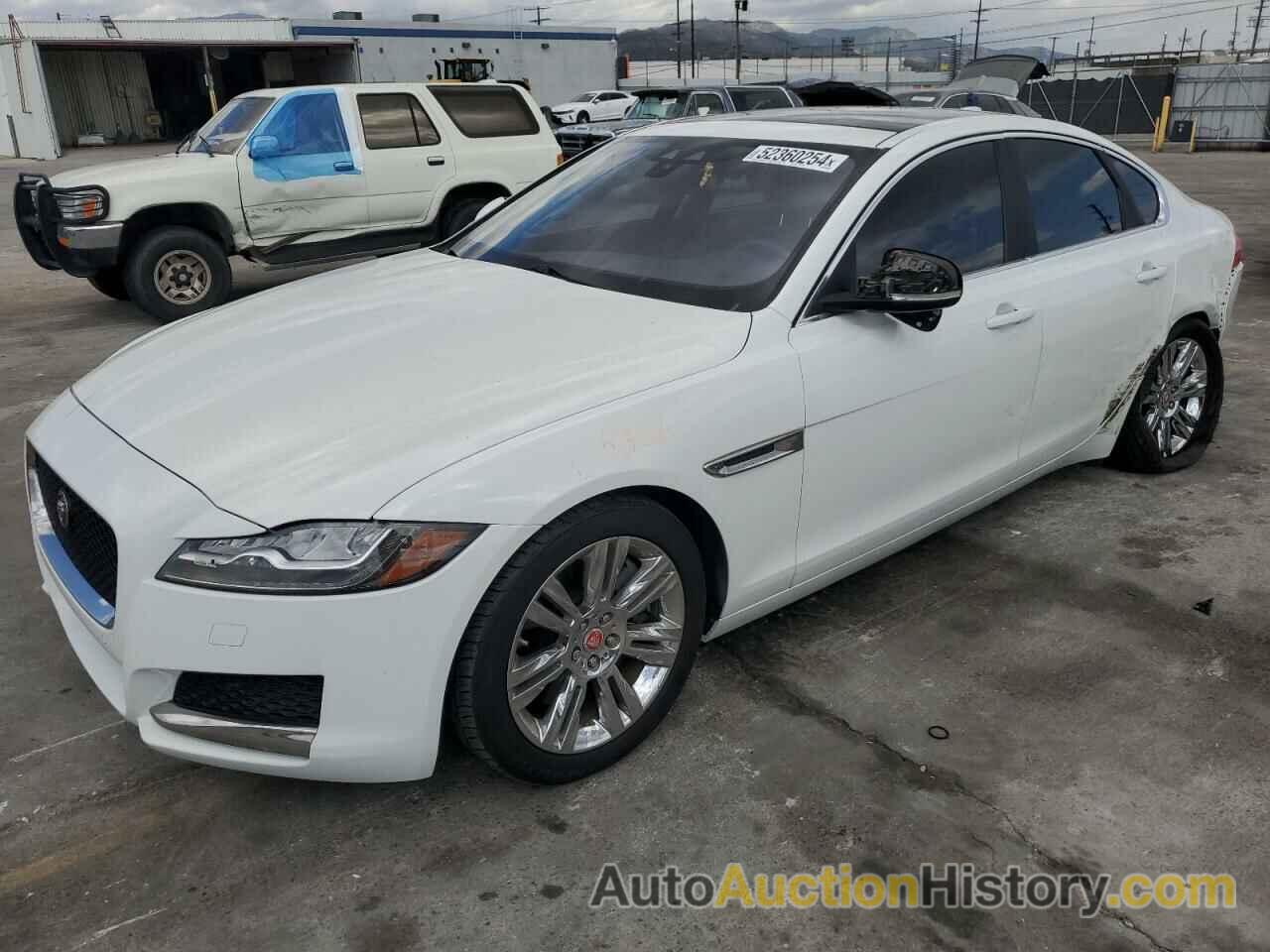 JAGUAR XF PREMIUM, SAJBD4BV4GCY14613