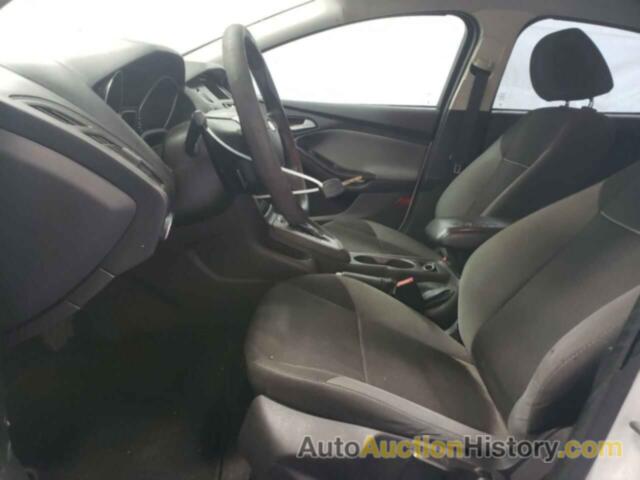 FORD FOCUS SE, 1FADP3K28EL277293