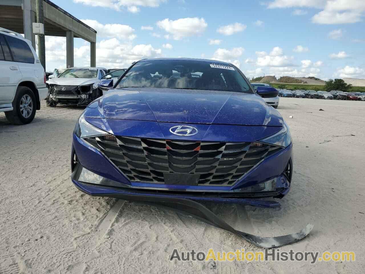 HYUNDAI ELANTRA LIMITED, KMHLP4AG5PU403143