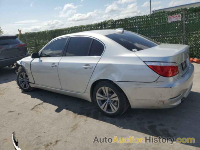 BMW 5 SERIES I, WBANU5C57AC124522