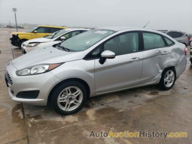 FORD FIESTA SE, 3FADP4BJ6JM136213