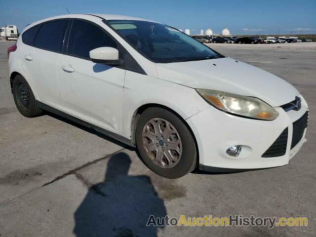 FORD FOCUS SE, 1FAHP3K26CL387791