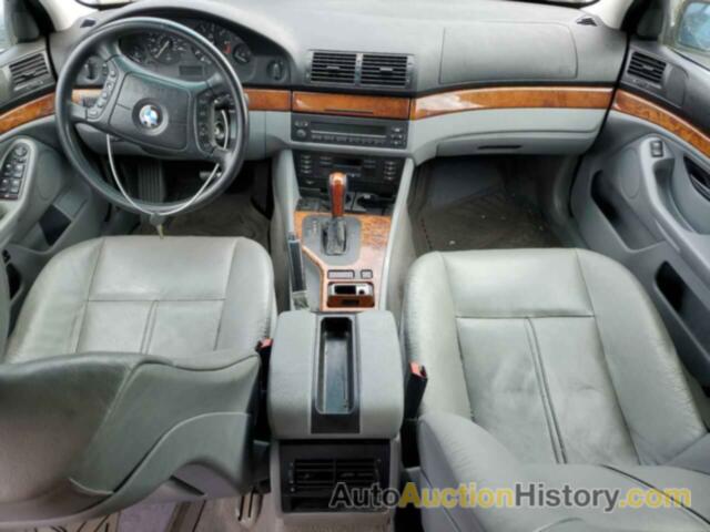 BMW 5 SERIES I AUTOMATIC, WBADT63401CF14747