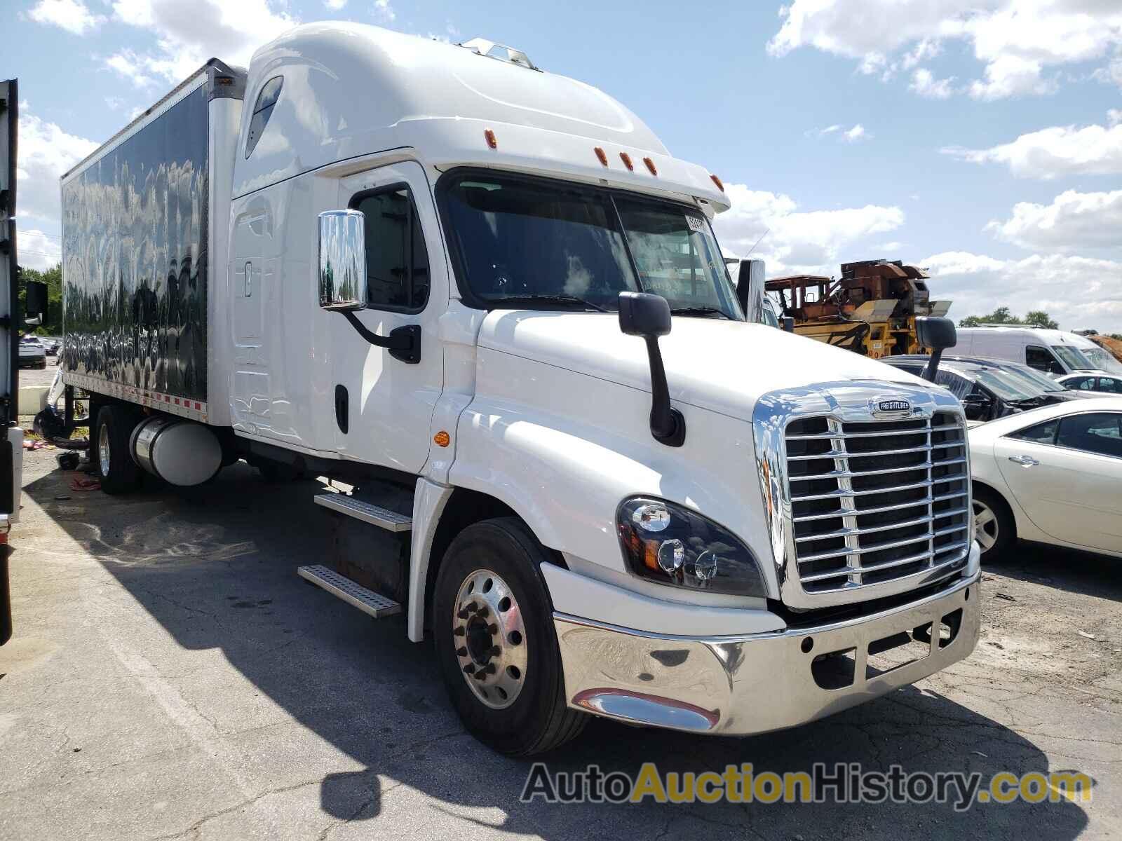 2016 FREIGHTLINER CASCADIA, 1FVAGKD50GLGX8524