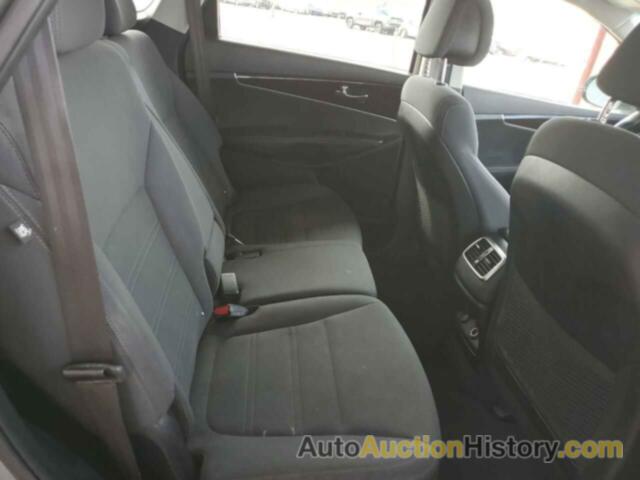 KIA SORENTO LX, 5XYPG4A58GG179369