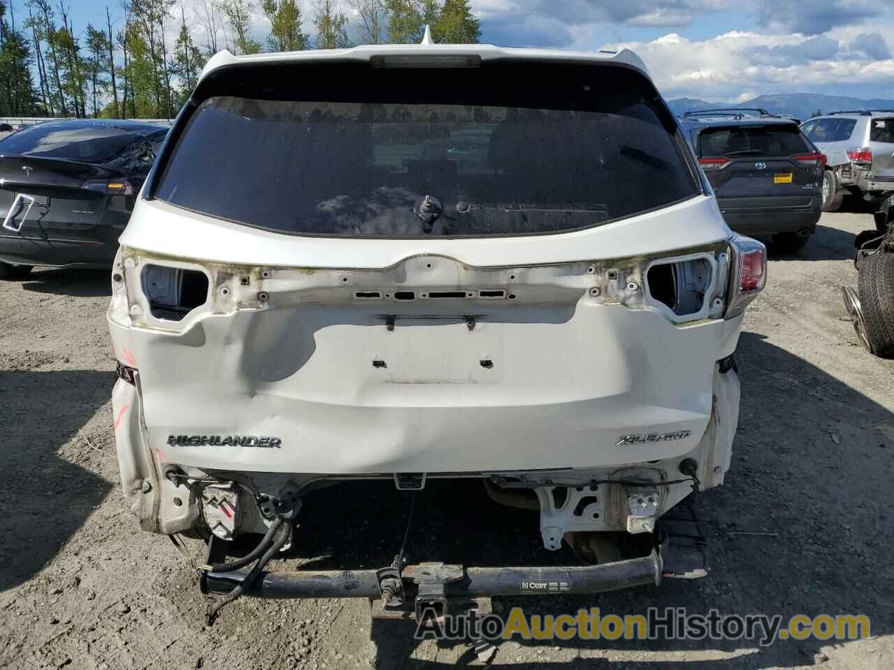 TOYOTA HIGHLANDER XLE, 5TDJKRFH1FS098090