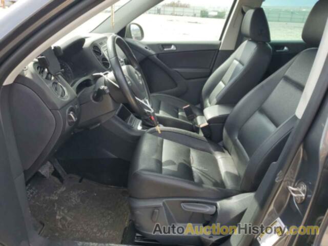 VOLKSWAGEN TIGUAN S, WVGBV3AX5DW585373