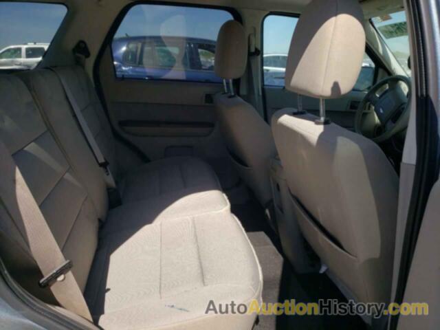FORD ESCAPE XLT, 1FMCU0D74CKA88127