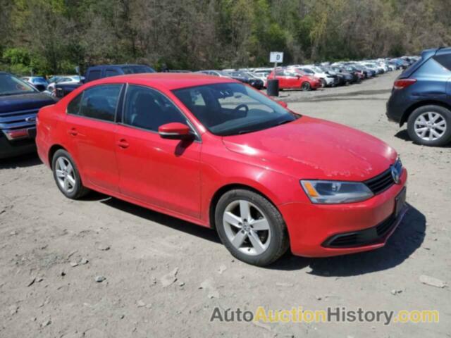 VOLKSWAGEN JETTA TDI, 3VWLL7AJ1CM323931