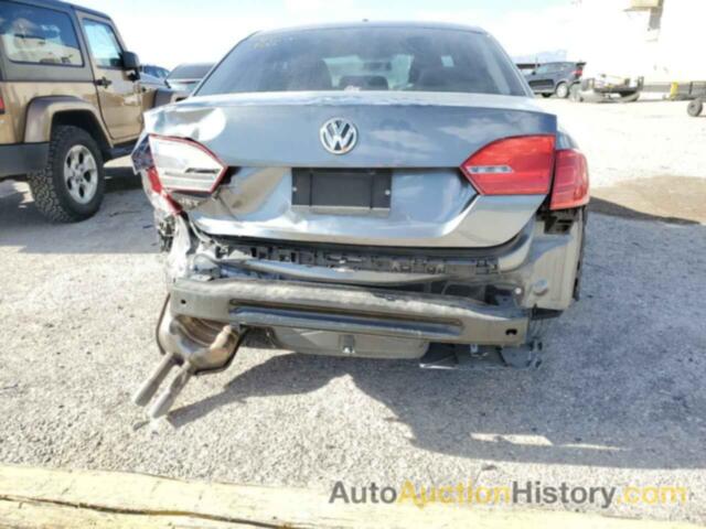 VOLKSWAGEN JETTA BASE, 3VW2K7AJ3CM466362