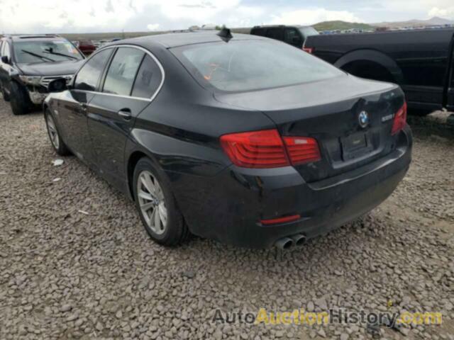 BMW 5 SERIES I, WBA5A5C58GG347016