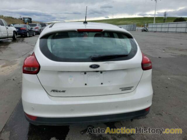 FORD FOCUS TITANIUM, 1FADP3N25GL302665