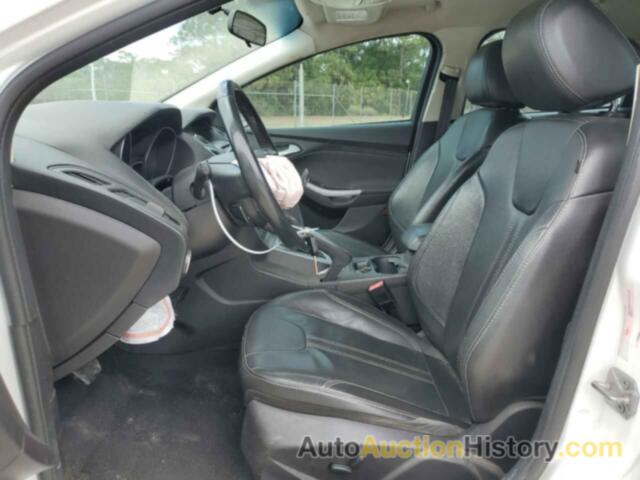 FORD FOCUS SE, 1FADP3K29DL297891