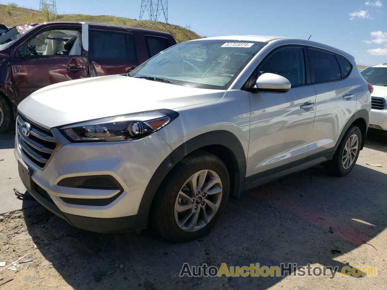 HYUNDAI TUCSON SE, KM8J23A48GU199265