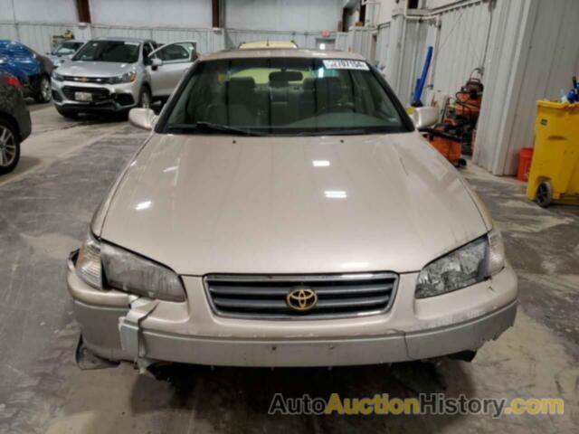 TOYOTA CAMRY LE, JT2BF28K710318149