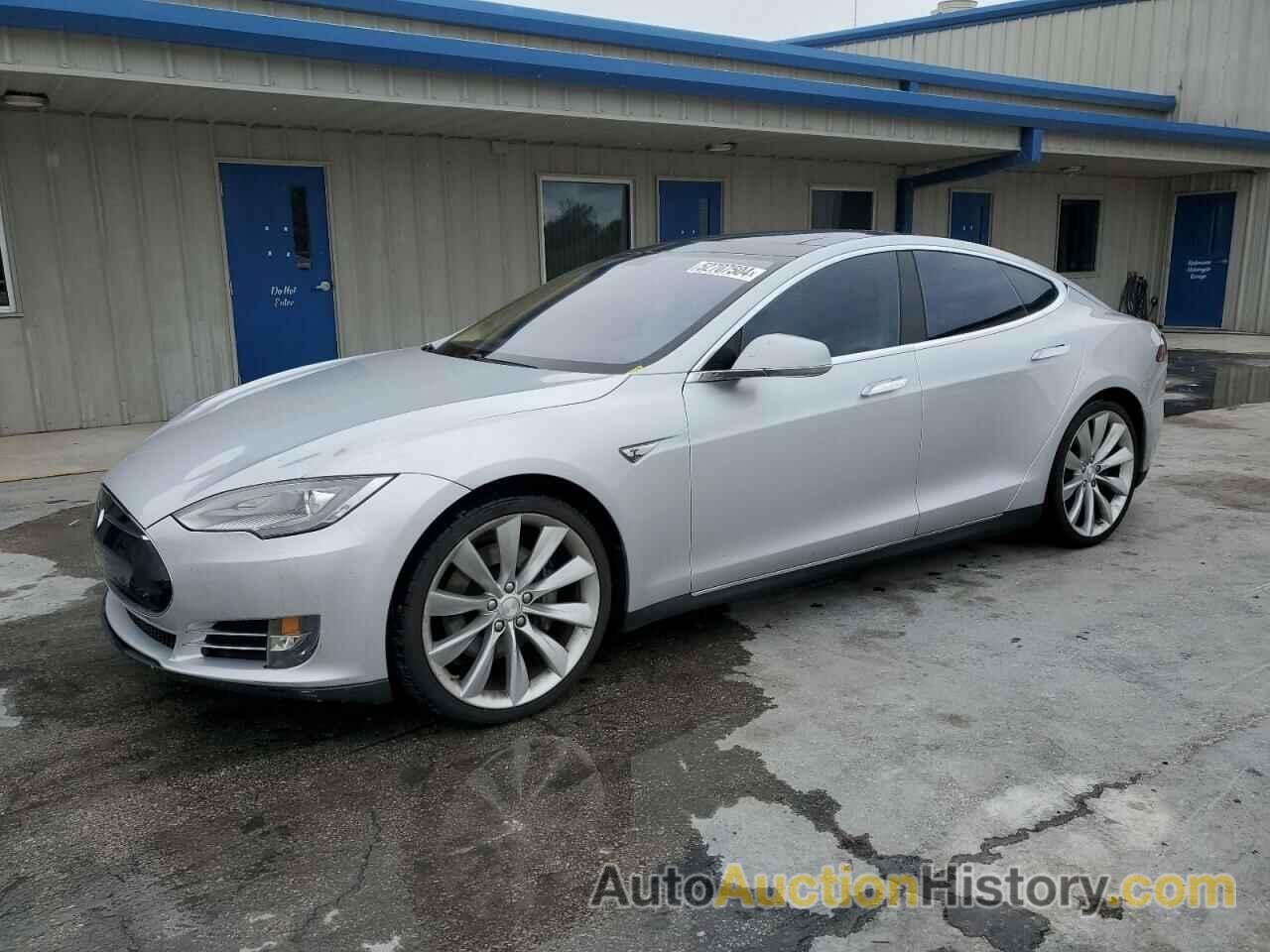 TESLA MODEL S, 5YJSA1CN7DFP16372