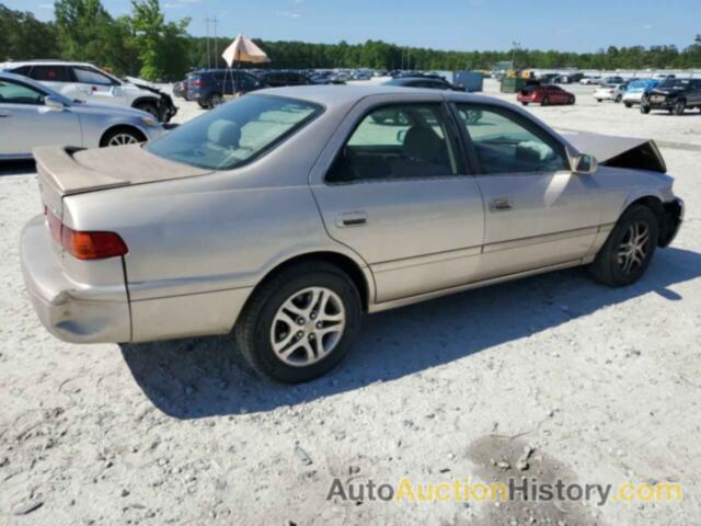 TOYOTA CAMRY LE, 4T1BF22K8YU944016