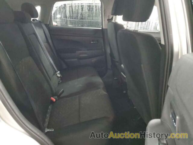 MITSUBISHI OUTLANDER ES, JA4APUAU8MU021406