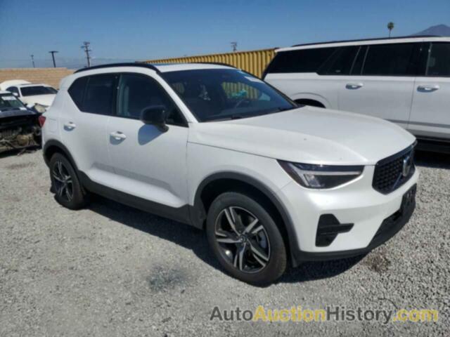 VOLVO XC40 CORE CORE, YV4L12UK3R2337827