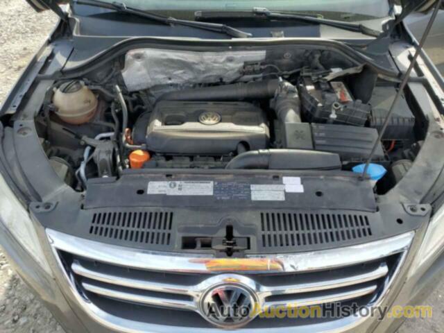 VOLKSWAGEN TIGUAN S, WVGBV7AX8BW560049