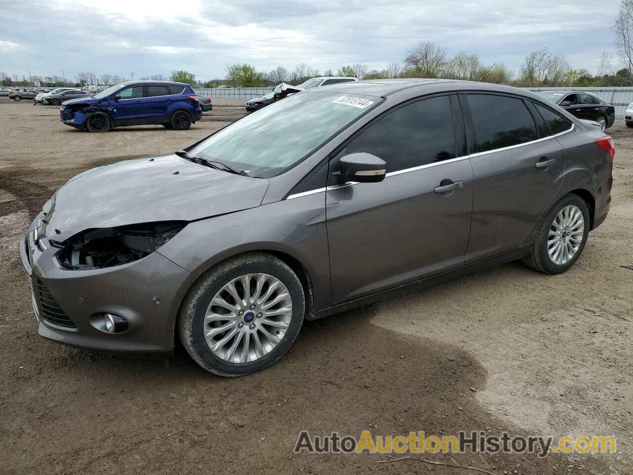 FORD FOCUS TITANIUM, 1FAHP3J29CL275441