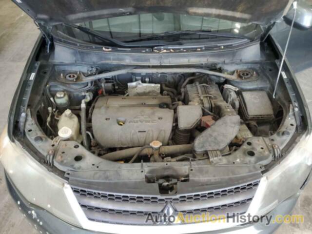 MITSUBISHI OUTLANDER SE, JA4MT31W79Z014705