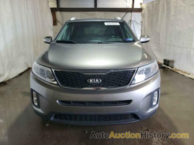 KIA SORENTO EX, 5XYKUDA70FG563097