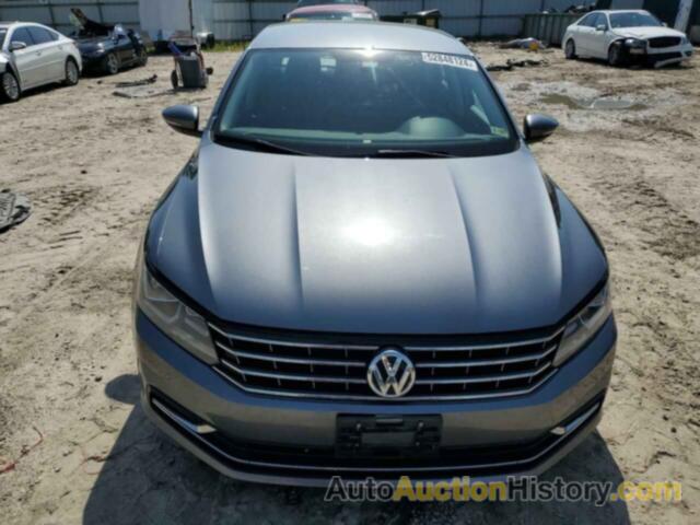 VOLKSWAGEN PASSAT S, 1VWAA7A35JC000558