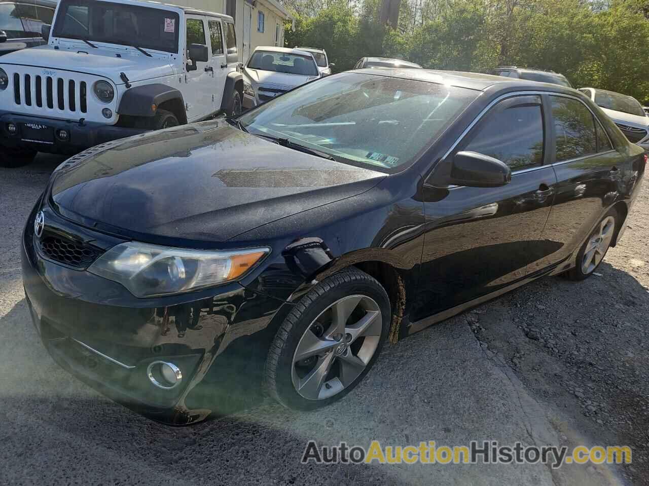 TOYOTA CAMRY SE, 4T1BK1FK4DU532945